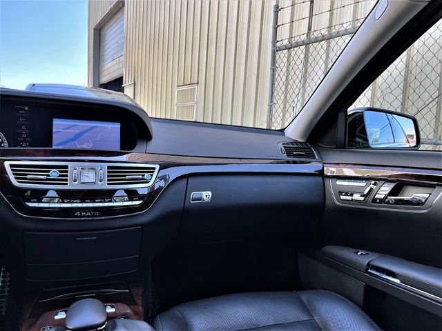 2010 Mercedes-Benz S-Class S 550 4MATIC AWD 4dr Sedan - 21436996 - 33