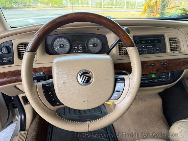 2010 Mercury Grand Marquis LS Sedan Ultimate Edition - 22985262 - 36