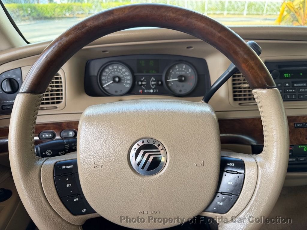 2010 Mercury Grand Marquis LS Sedan Ultimate Edition - 22985262 - 38