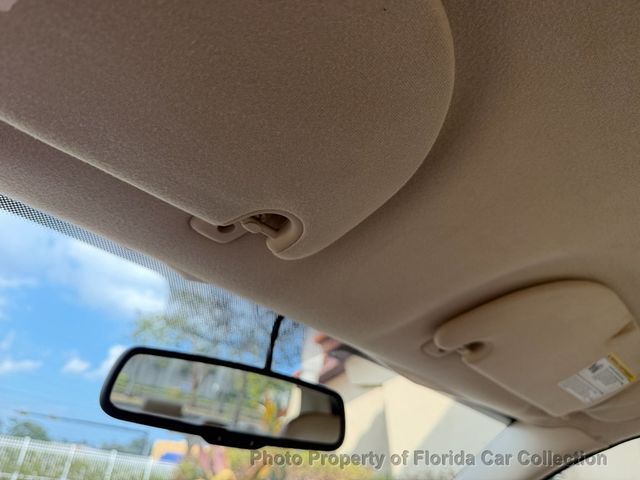 2010 Mercury Grand Marquis LS Sedan Ultimate Edition - 22985262 - 47