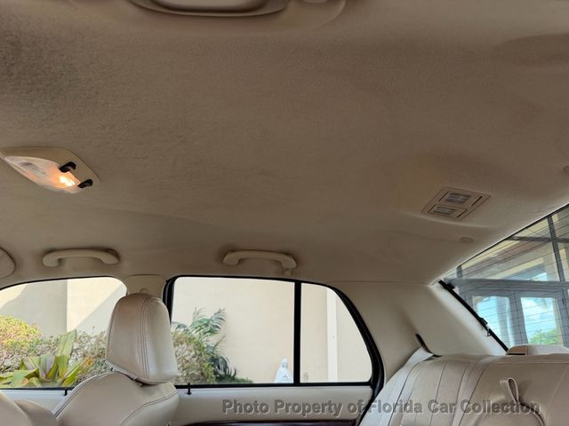 2010 Mercury Grand Marquis LS Sedan Ultimate Edition - 22985262 - 55