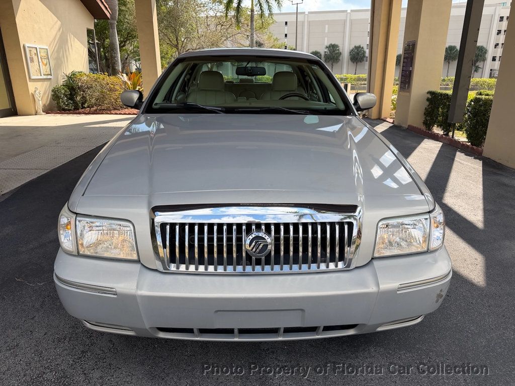 2010 Mercury Grand Marquis LS Sedan Ultimate Edition - 22985262 - 60