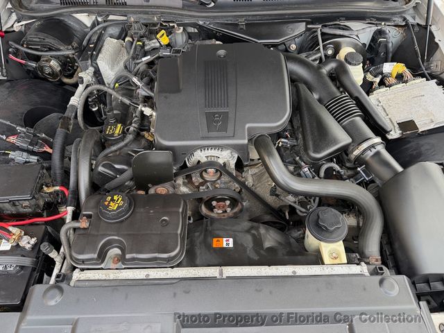 2010 Mercury Grand Marquis LS Sedan Ultimate Edition - 22985262 - 71