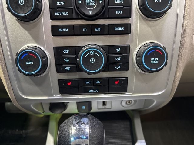 2010 Mercury Mariner FWD 4dr Premier - 23013286 - 18