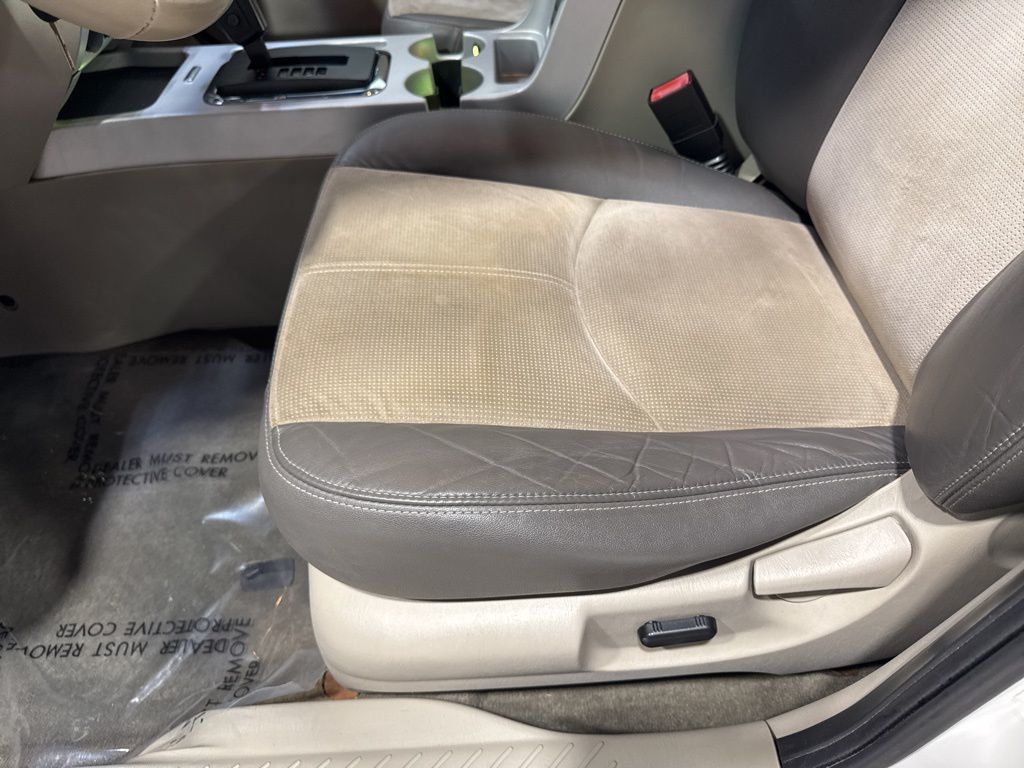 2010 Mercury Mariner FWD 4dr Premier - 23013286 - 24