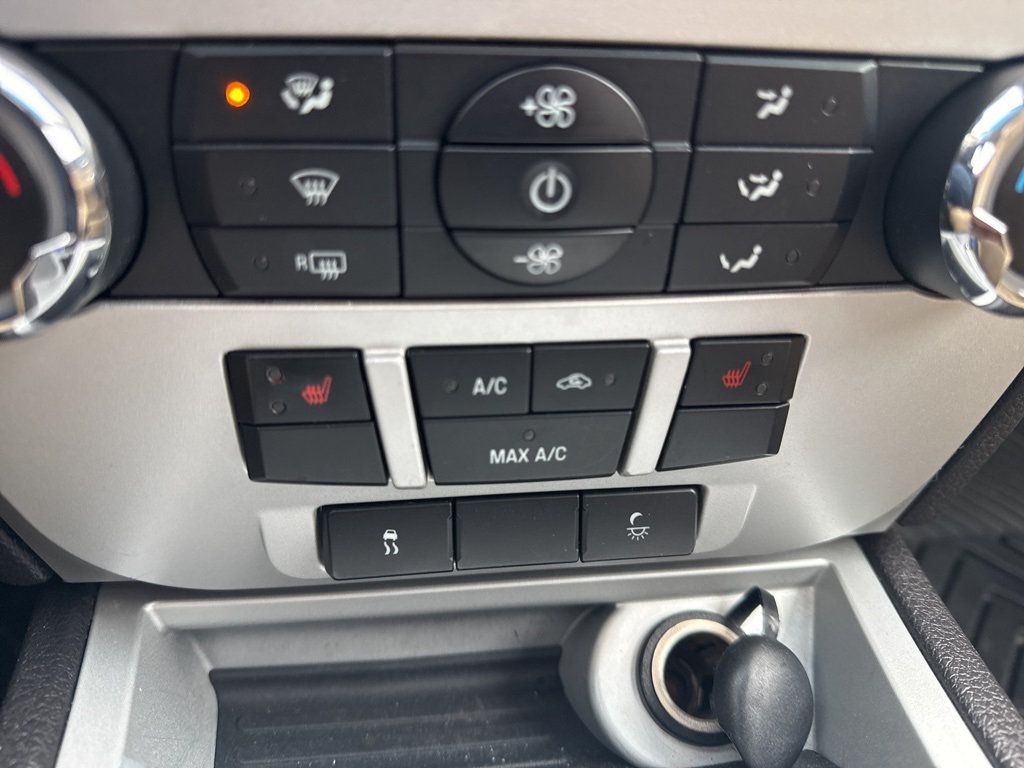 2010 Mercury Milan 4dr Sedan Premier FWD - 22964964 - 9