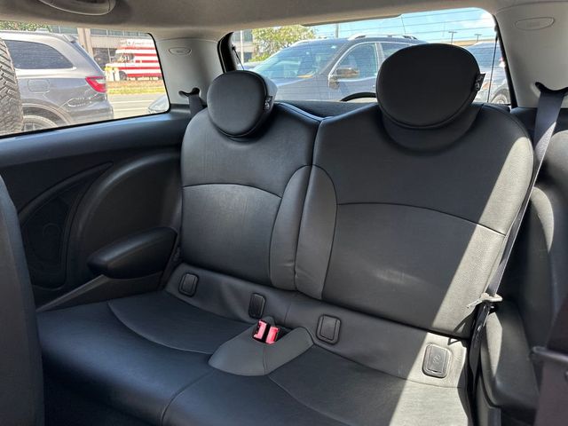 2010 MINI Cooper Hardtop 2 Door   - 23019446 - 14