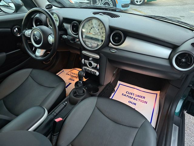 2010 MINI Cooper Hardtop 2 Door  - 23088257 - 13