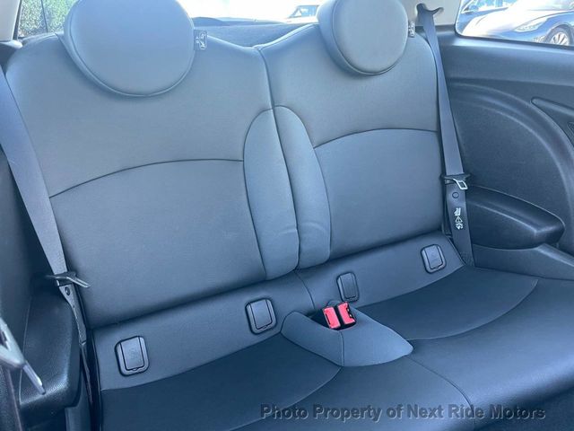 2010 MINI Cooper Hardtop 2 Door 2010 MINI COOPER HARDTOP 1.6L 2D COUPE 6-SPEED 615-730-9991 - 23015011 - 13
