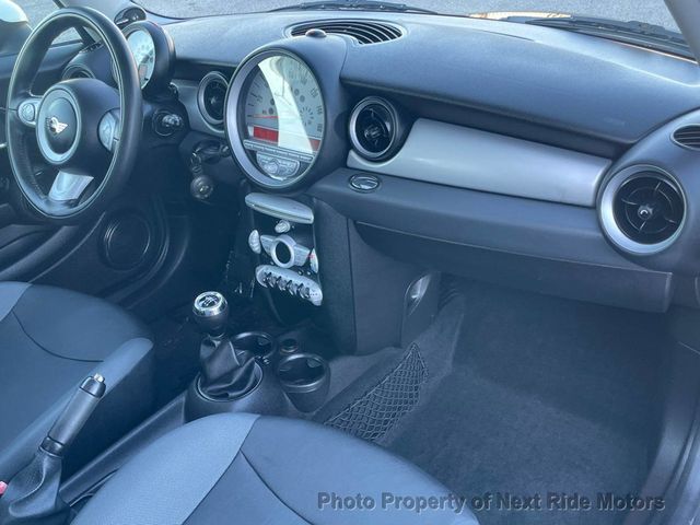 2010 MINI Cooper Hardtop 2 Door 2010 MINI COOPER HARDTOP 1.6L 2D COUPE 6-SPEED 615-730-9991 - 23015011 - 19