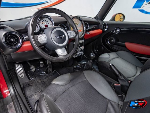 2010 MINI Cooper S Convertible CLEAN CARFAX, CONVERTIBLE, 6-SPD MANUAL, HARMAN KARDON SOUND - 22961885 - 13