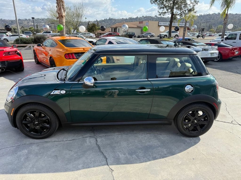 2010 MINI Cooper S Hardtop 2 Door   - 22761872 - 4