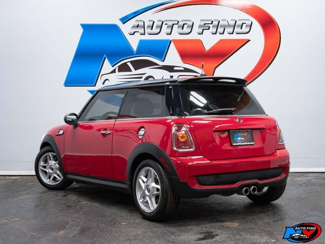 2010 MINI Cooper S Hardtop 2 Door CLEAN CARFAX, 6-SPD MANUAL, PANORAMIC SUNROOF, HEATED SEATS - 22614311 - 3