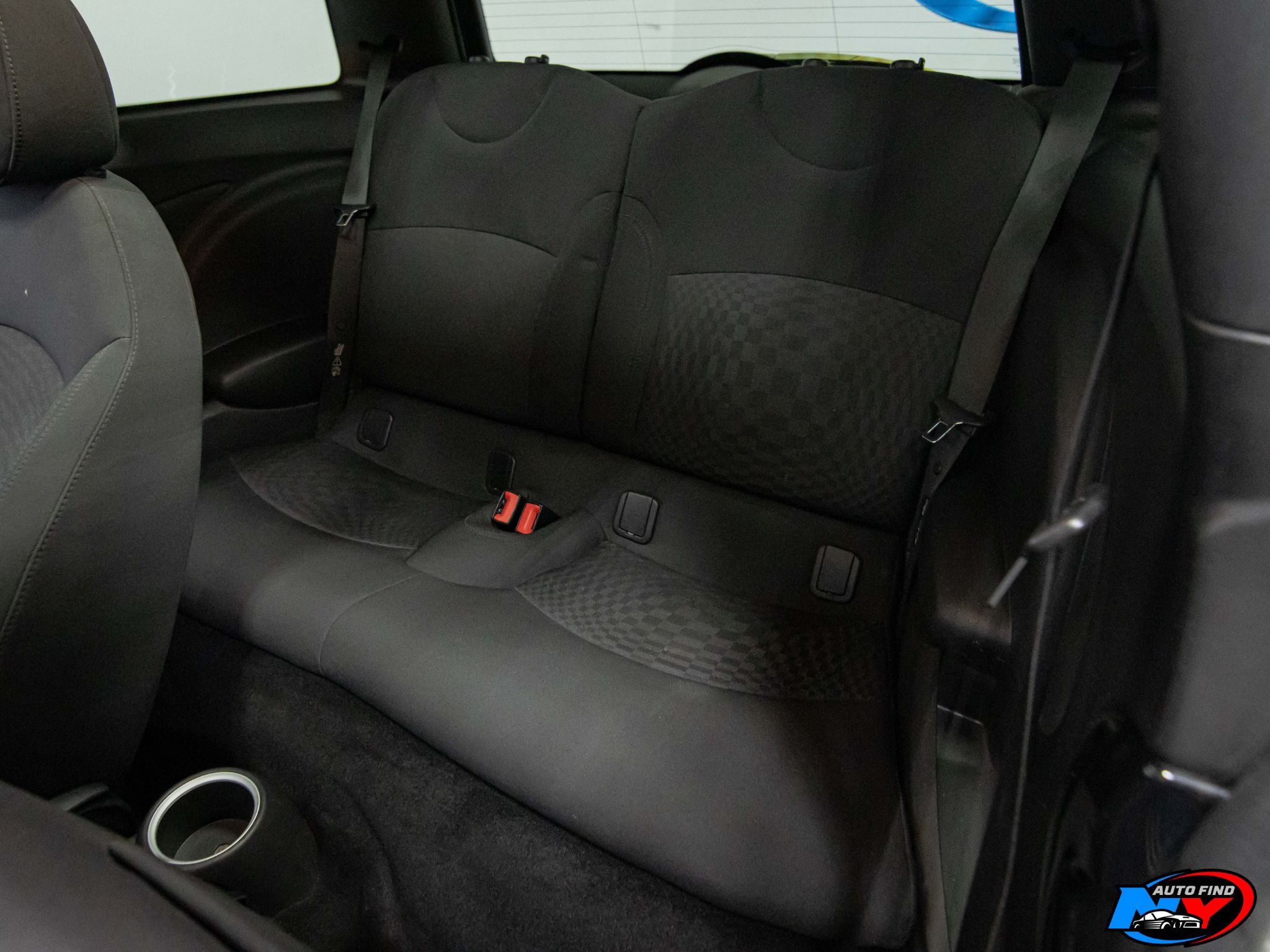 2010 Mini Cooper Hardtop John Cooper Works photo 7