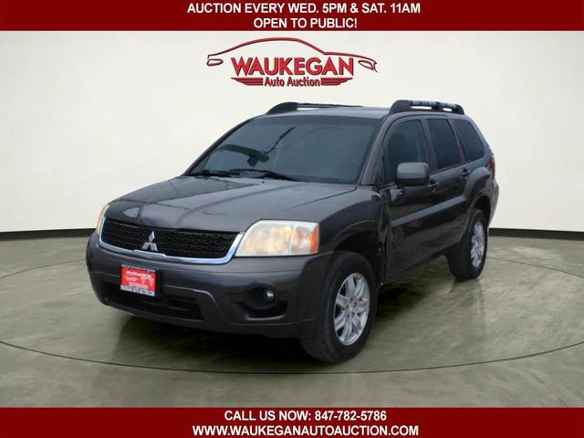 2010 Mitsubishi Endeavor FWD 4dr LS - 23016892 - 0