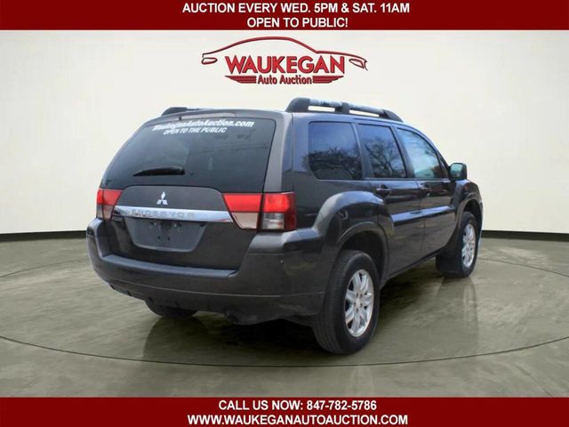 2010 Mitsubishi Endeavor FWD 4dr LS - 23016892 - 3