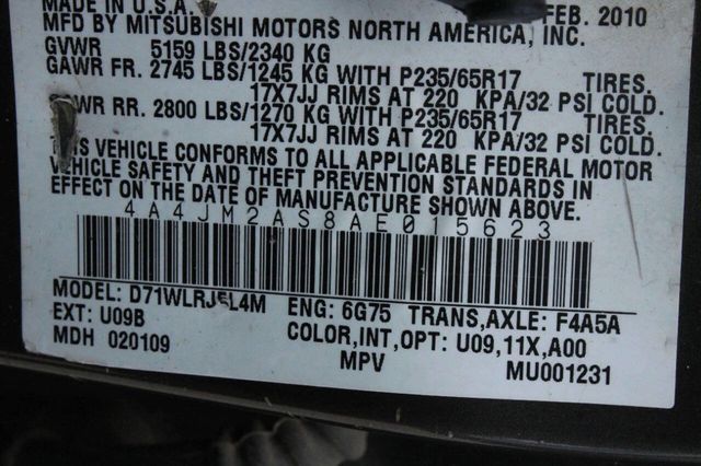 2010 Mitsubishi Endeavor FWD 4dr LS - 23016892 - 8