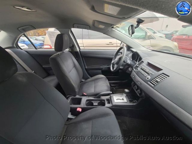 2010 Mitsubishi Lancer DE - 22940689 - 4