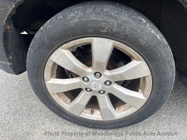 2010 Mitsubishi Outlander 4WD 4dr GT - 23027159 - 13