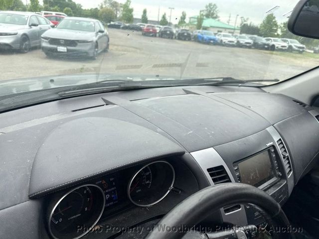2010 Mitsubishi Outlander 4WD 4dr GT - 23027159 - 8