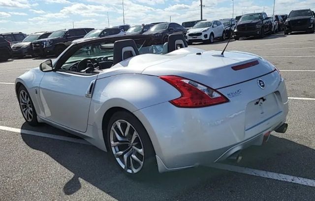 2010 Nissan 370Z  - 22959022 - 2