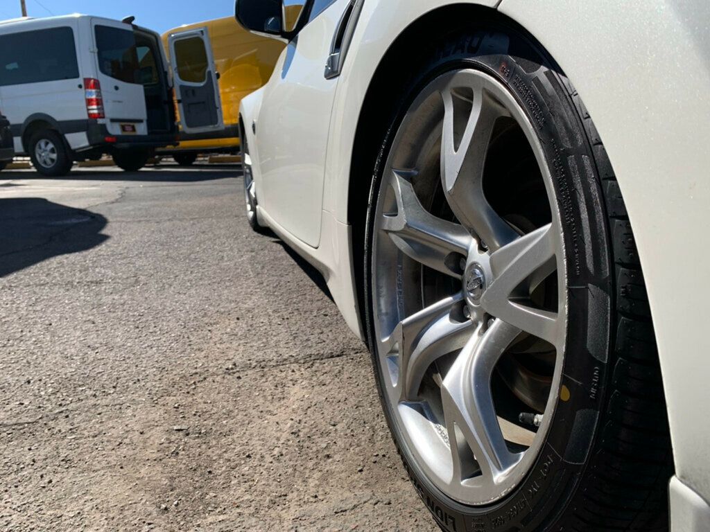 2010 Nissan 370Z 2dr Coupe Automatic Touring - 22932946 - 3