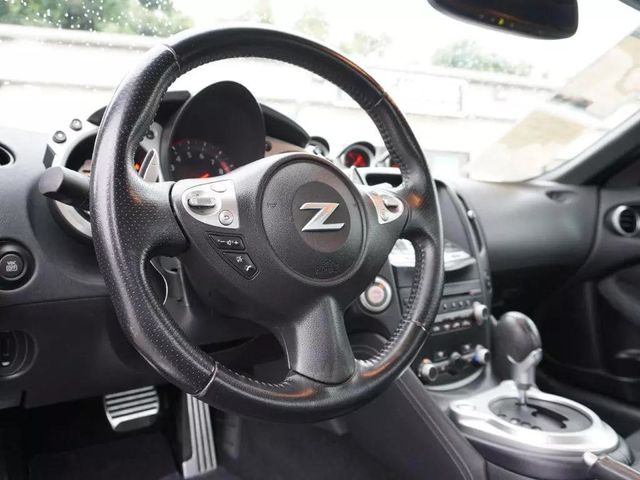 2010 Nissan 370Z 2dr Coupe Automatic Touring - 22105797 - 34