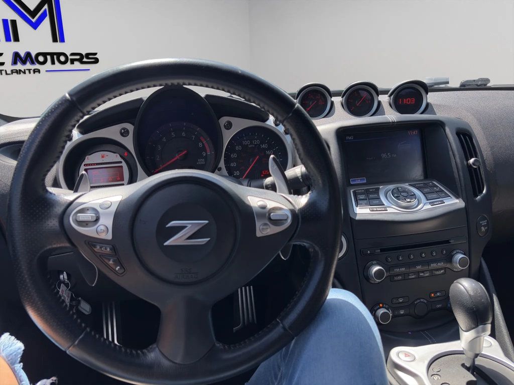 2010 Nissan 370Z 2dr Coupe Automatic Touring - 23016486 - 11