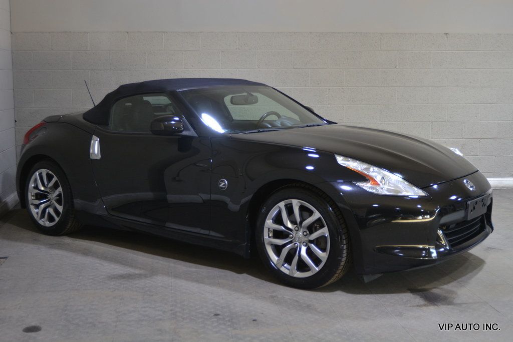 2010 Nissan 370Z 2dr Roadster Automatic Touring - 22776372 - 0