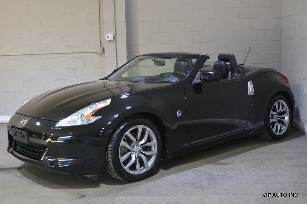 2010 Nissan 370Z 2dr Roadster Automatic Touring - 22776372 - 25