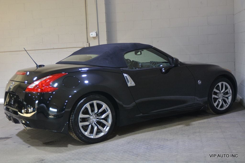 2010 Nissan 370Z 2dr Roadster Automatic Touring - 22776372 - 5