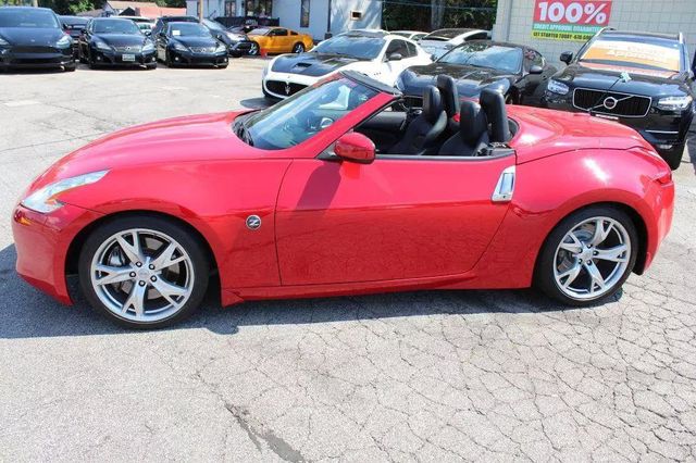 2010 Nissan 370Z 2dr Roadster Manual Touring - 22500756 - 3