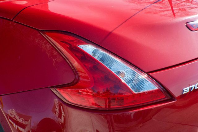 2010 Nissan 370Z LocalTrade/Roadster/6-SpeedManual/Touring/SportPkg/Bluetooth - 22997101 - 9