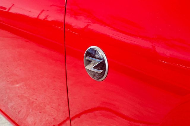 2010 Nissan 370Z LocalTrade/Roadster/6-SpeedManual/Touring/SportPkg/Bluetooth - 22997101 - 14