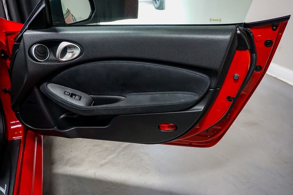 2010 Nissan 370Z *Touring Manual* *6-Speed Manual* *Only 28k Miles* *All Stock* - 22773047 - 34