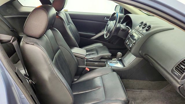 2010 Nissan Altima 2dr Coupe I4 CVT 2.5 S w/ Premium, Leather & Convenience Pkgs - 23003396 - 22