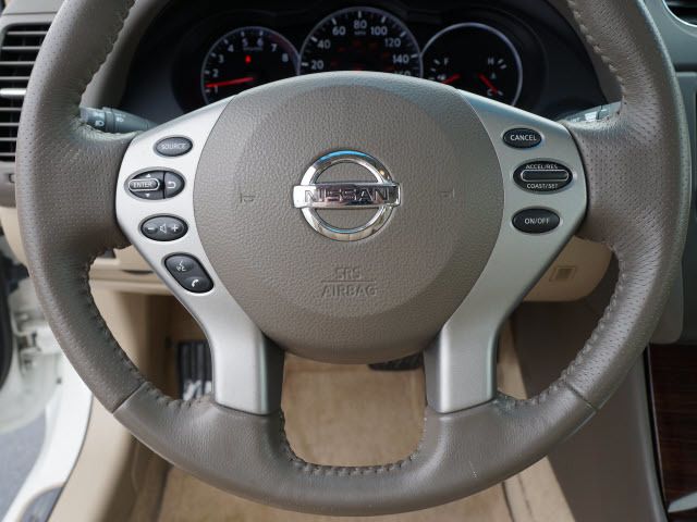 2010 Nissan Altima 4dr Sdn V6 CVT 3.5 SR - 11875830 - 10
