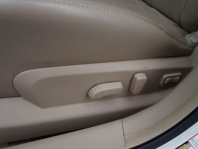 2010 Nissan Altima 4dr Sdn V6 CVT 3.5 SR - 11875830 - 12