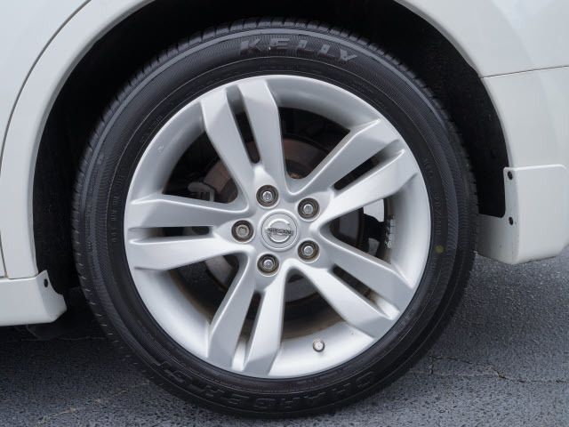 2010 Nissan Altima 4dr Sdn V6 CVT 3.5 SR - 11875830 - 19