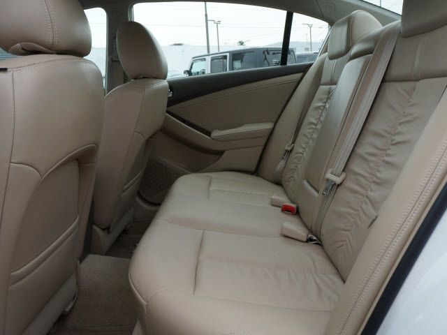2010 Nissan Altima 4dr Sdn V6 CVT 3.5 SR - 11875830 - 5