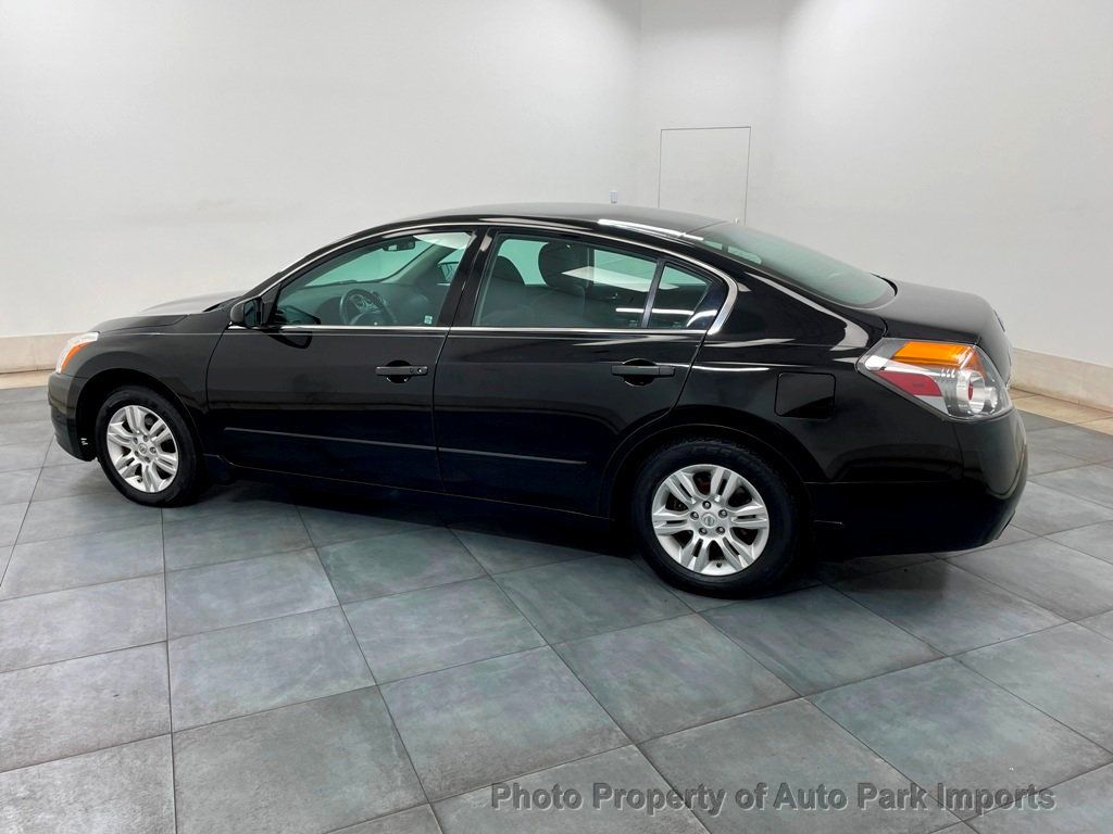 2010 Nissan Altima 4dr Sedan I4 CVT 2.5 S - 21665467 - 15