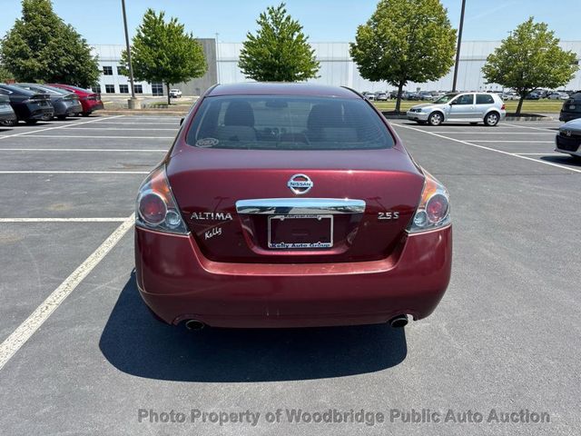 2010 Nissan Altima 4dr Sedan I4 CVT 2.5 S - 23030365 - 2