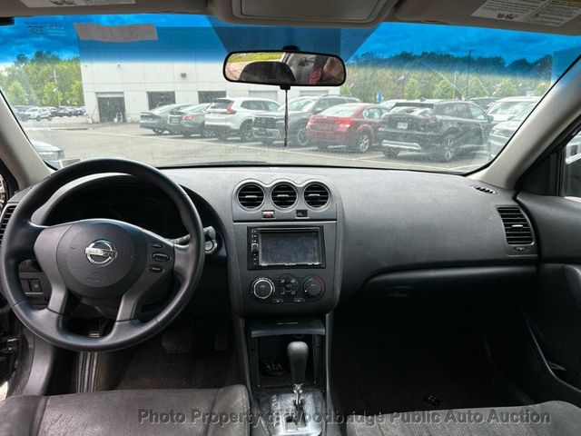 2010 Nissan Altima 4dr Sedan I4 CVT 2.5 S - 23035210 - 4