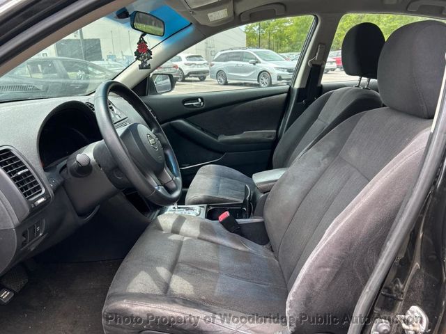 2010 Nissan Altima 4dr Sedan I4 CVT 2.5 S - 23035210 - 6