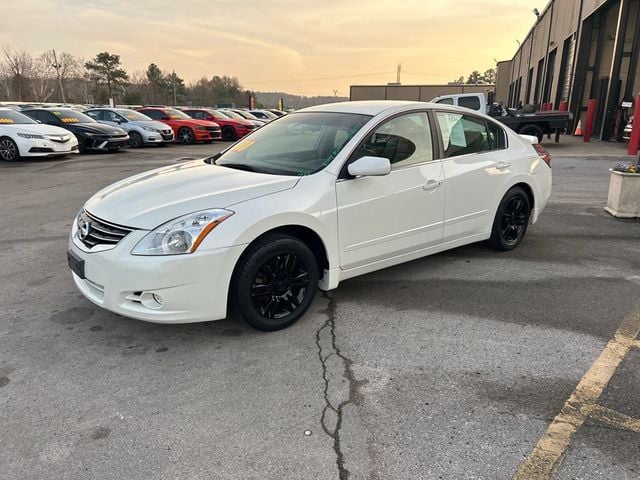 2010 Nissan Altima 4dr Sedan I4 CVT 2.5 S - 22968842 - 2