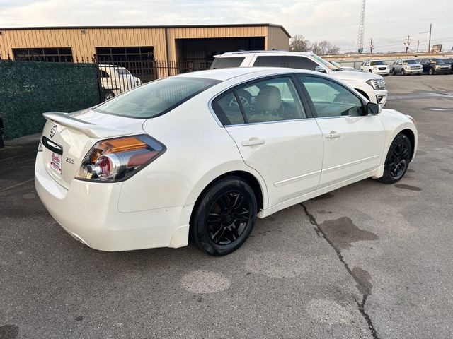 2010 Nissan Altima 4dr Sedan I4 CVT 2.5 S - 22968842 - 3