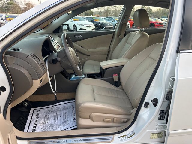 2010 Nissan Altima 4dr Sedan I4 CVT 2.5 S - 22968842 - 7