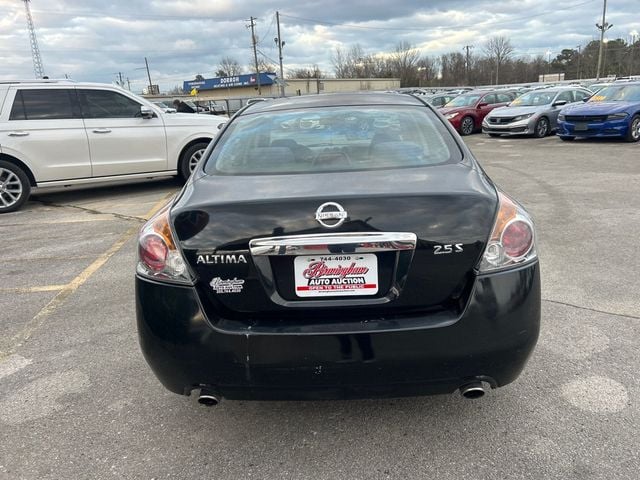2010 Nissan Altima 4dr Sedan I4 CVT 2.5 S - 22986712 - 4