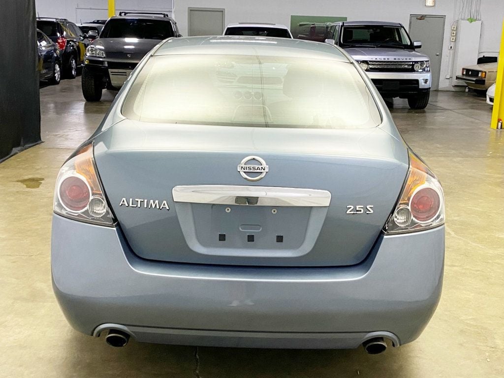 2010 Nissan Altima 4dr Sedan I4 CVT 2.5 S - 22466413 - 13