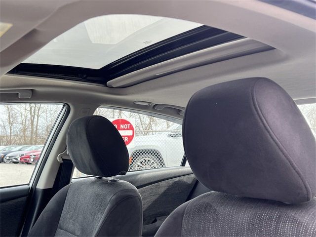 2010 Nissan Altima 4dr Sedan I4 CVT 2.5 S - 22973825 - 12